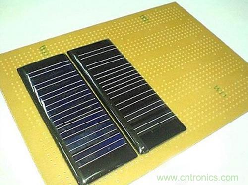 微型太陽能供電板DIY，給手電筒收音機供電