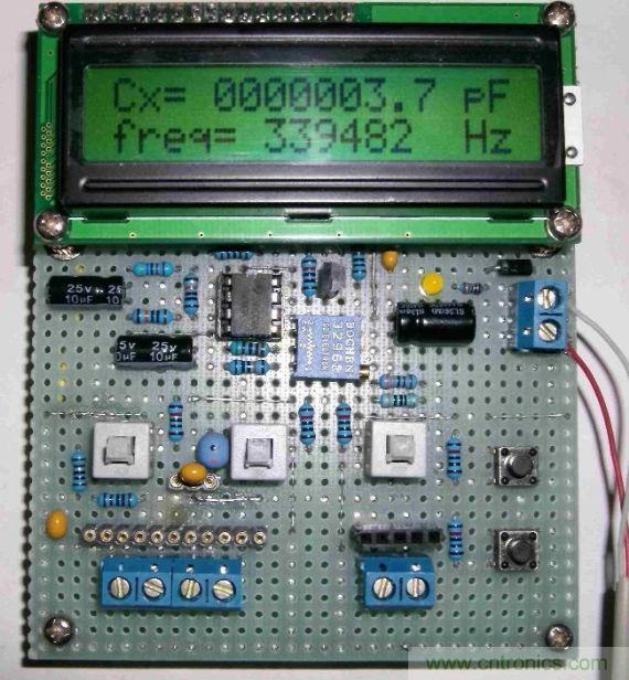 DIY集電容、電感和頻率為一體的測(cè)量?jī)x器
