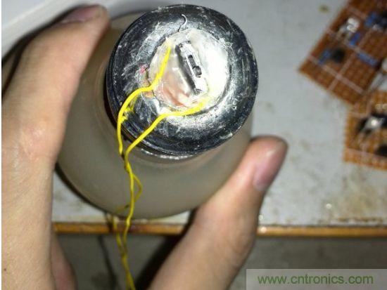 LED夜燈改裝記，如何廢物利用？