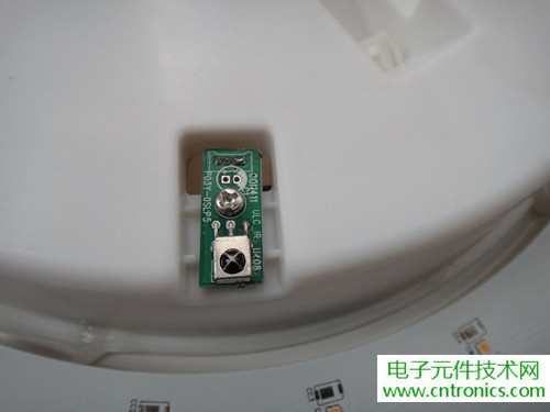 高端大氣上檔次！智能遙控調(diào)光LED吸頂燈拆解