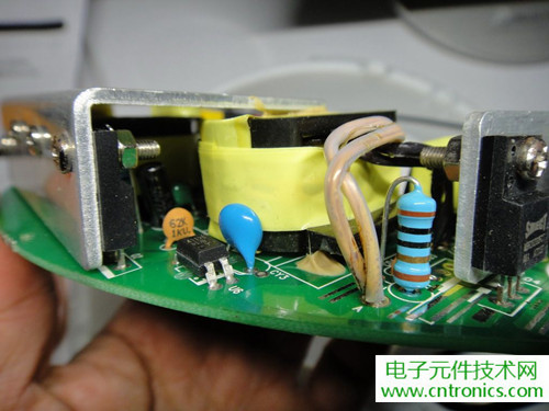 高端大氣上檔次！智能遙控調(diào)光LED吸頂燈拆解