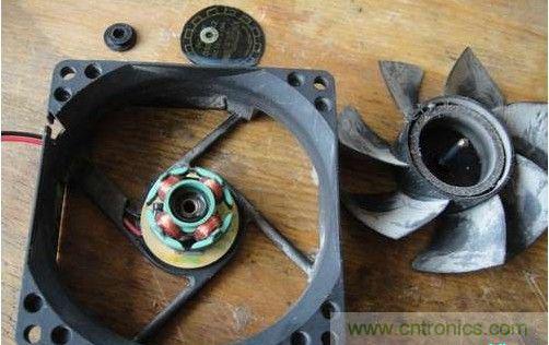 創(chuàng)意DIY！迷你風(fēng)力發(fā)電機(jī)！