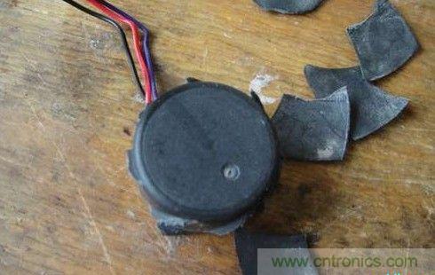 創(chuàng)意DIY！迷你風(fēng)力發(fā)電機(jī)！