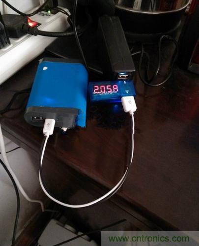 一拆便知！移動電源充電電流如何改造？