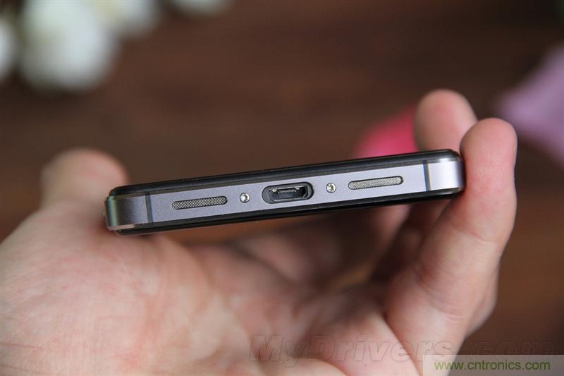 無邊框的 nubia Z9 ，一款既有驚喜，又有驚艷的智能手機