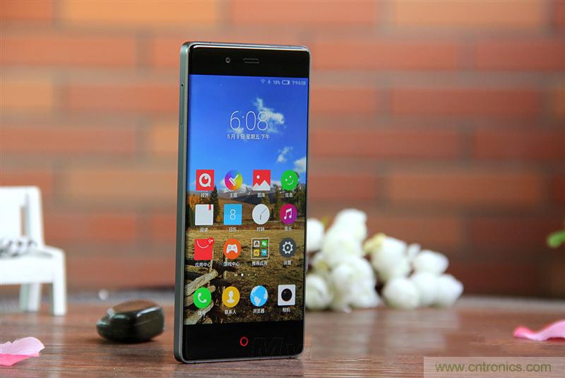 無邊框的 nubia Z9 ，一款既有驚喜，又有驚艷的智能手機