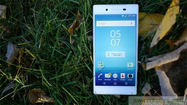 傳奇索尼，憑借Sony Xperia Z5能否在移動(dòng)市場(chǎng)奪得一席之地？