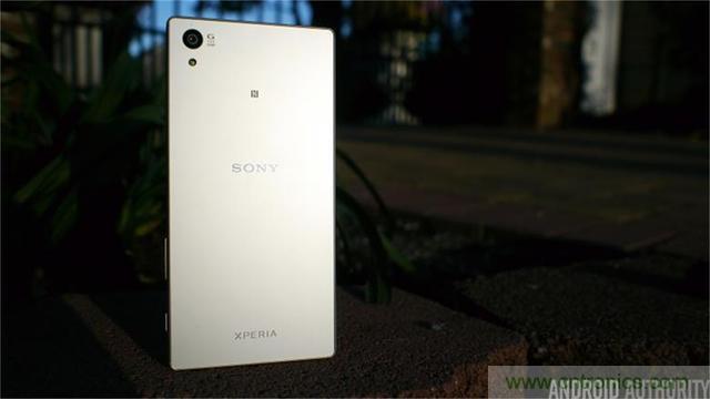傳奇索尼，憑借Sony Xperia Z5能否在移動(dòng)市場(chǎng)奪得一席之地？