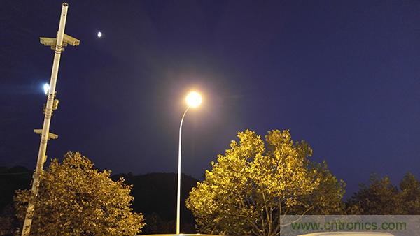 業(yè)界良心 LG V10 評(píng)測(cè):剛毅、冷峻，不失人性化