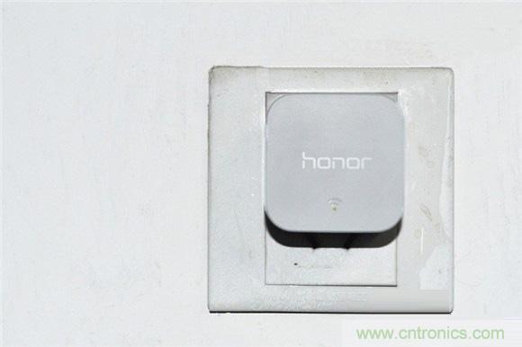 大House也能隨心連，榮耀WiFi穿墻寶評(píng)測