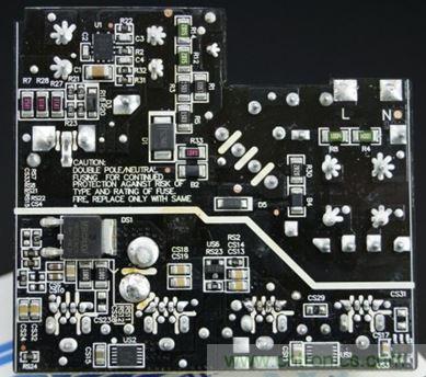 69元小米4口USB充電器詳細拆解，看完你也能DIY一個