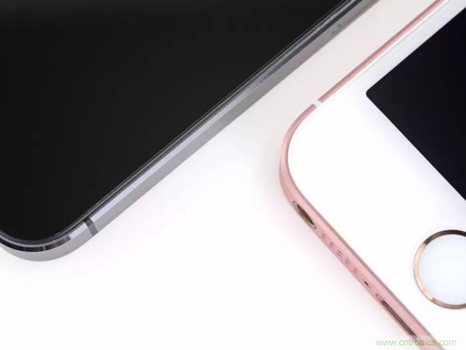 有什么地方?jīng)]有變？iPhone SE真機(jī)拆解