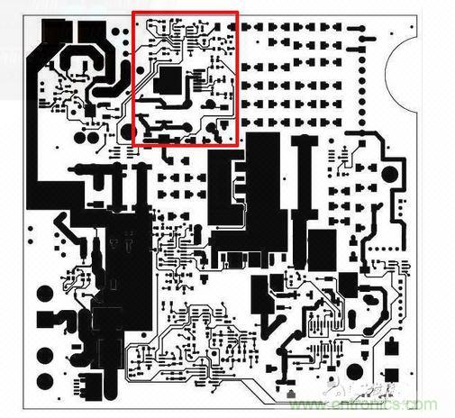 這是自動測試設(shè)備的PCB，因為事先了解過那顆SEPIC轉(zhuǎn)換器（以紅框標(biāo)示），我的設(shè)計第一次就成功。