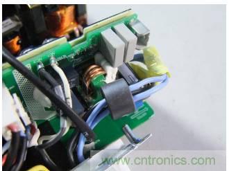 從22個方面分析：電源PCB設計與EMC的關(guān)聯(lián)
