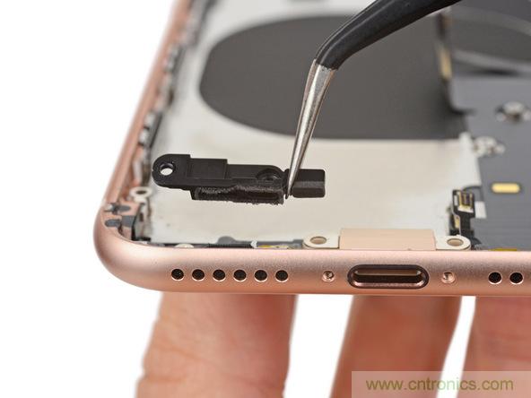 iPhone 8首拆：無線充電版本的iPhone 7？
