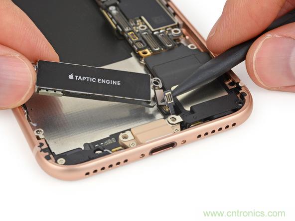iPhone 8首拆：無線充電版本的iPhone 7？