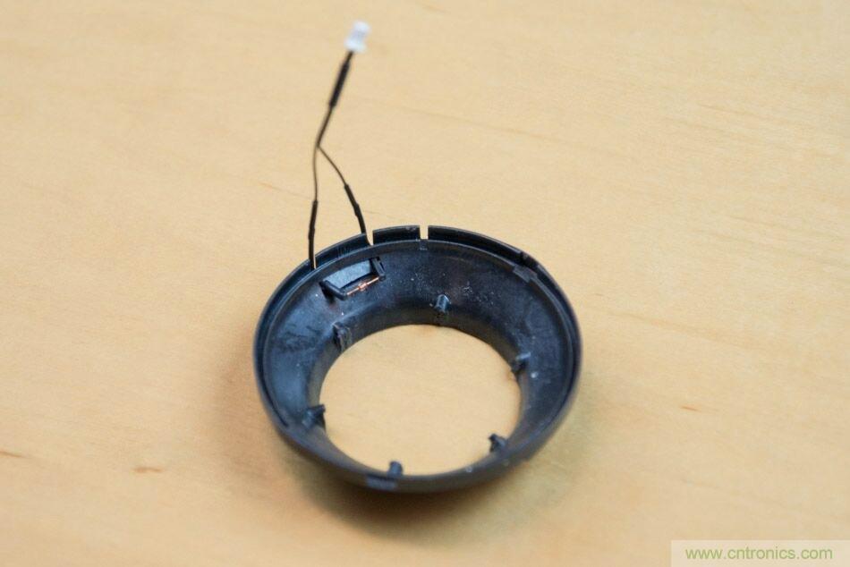 拆解戴森吹風(fēng)機(jī)：近三千元的價格貴在哪？