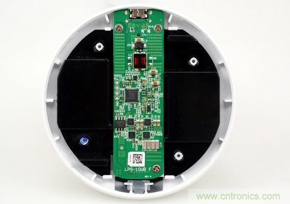 拆解對比：系出同門，小米、紫米無線充電器的差別有多大？