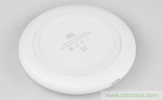 拆解對比：系出同門，小米、紫米無線充電器的差別有多大？