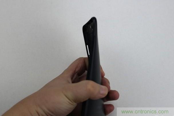 拆解魅藍6T：百元機的品質(zhì)就真的低？