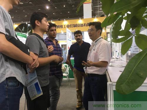 2018物博會：我愛方案網(wǎng)展區(qū)人氣高漲，吸引央企和地方官員高度關(guān)注