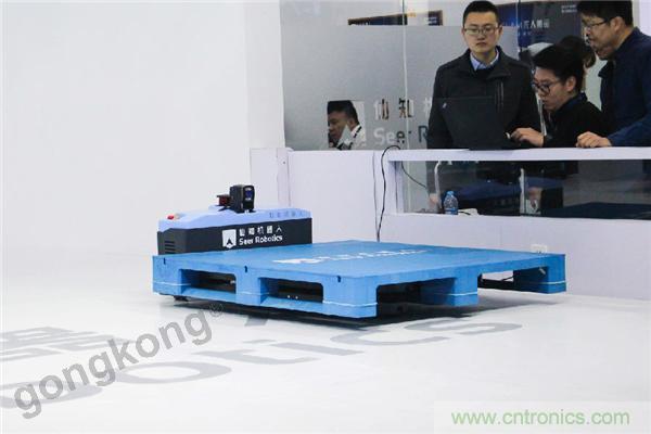 2019慕尼黑上海電子生產(chǎn)設(shè)備展，仙知機(jī)器人賦能電子制造物流智能化！