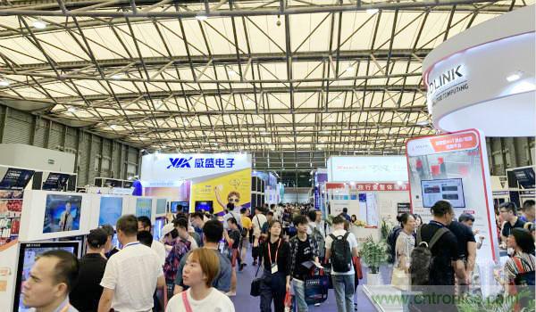 明年再見(jiàn)！“WAIE 2019第四屆上海國(guó)際人工智能展覽會(huì)暨人工智能產(chǎn)業(yè)大會(huì)”完美落幕！