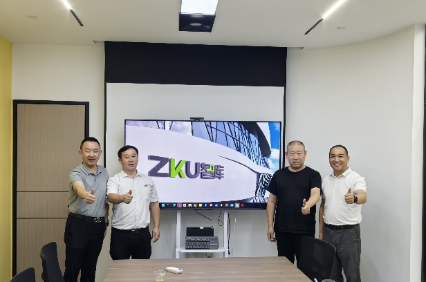 中國電子展組委會(huì)聯(lián)袂電子制造產(chǎn)業(yè)聯(lián)盟：四地探企，智啟新程